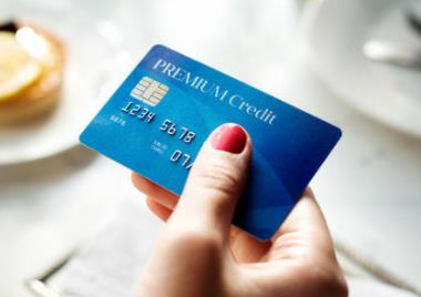 信用卡提升额度技巧：最新信用卡快速提升额度方法