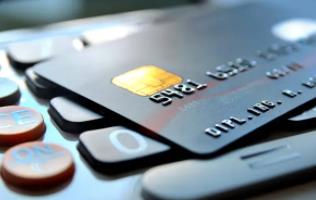 信用卡要是逾期了一般都有什么后果呢？配图